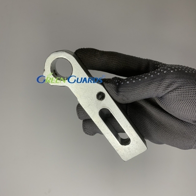 Części kosiarki trawnikowej Bracket Roller G2000072 Fits Jacobsen Greens King And Eclipse