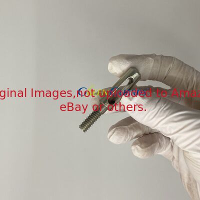 Kołek do części kosiarki - Mocowanie silnika G3010296 Pasuje do Jacobsen Greens King i LF